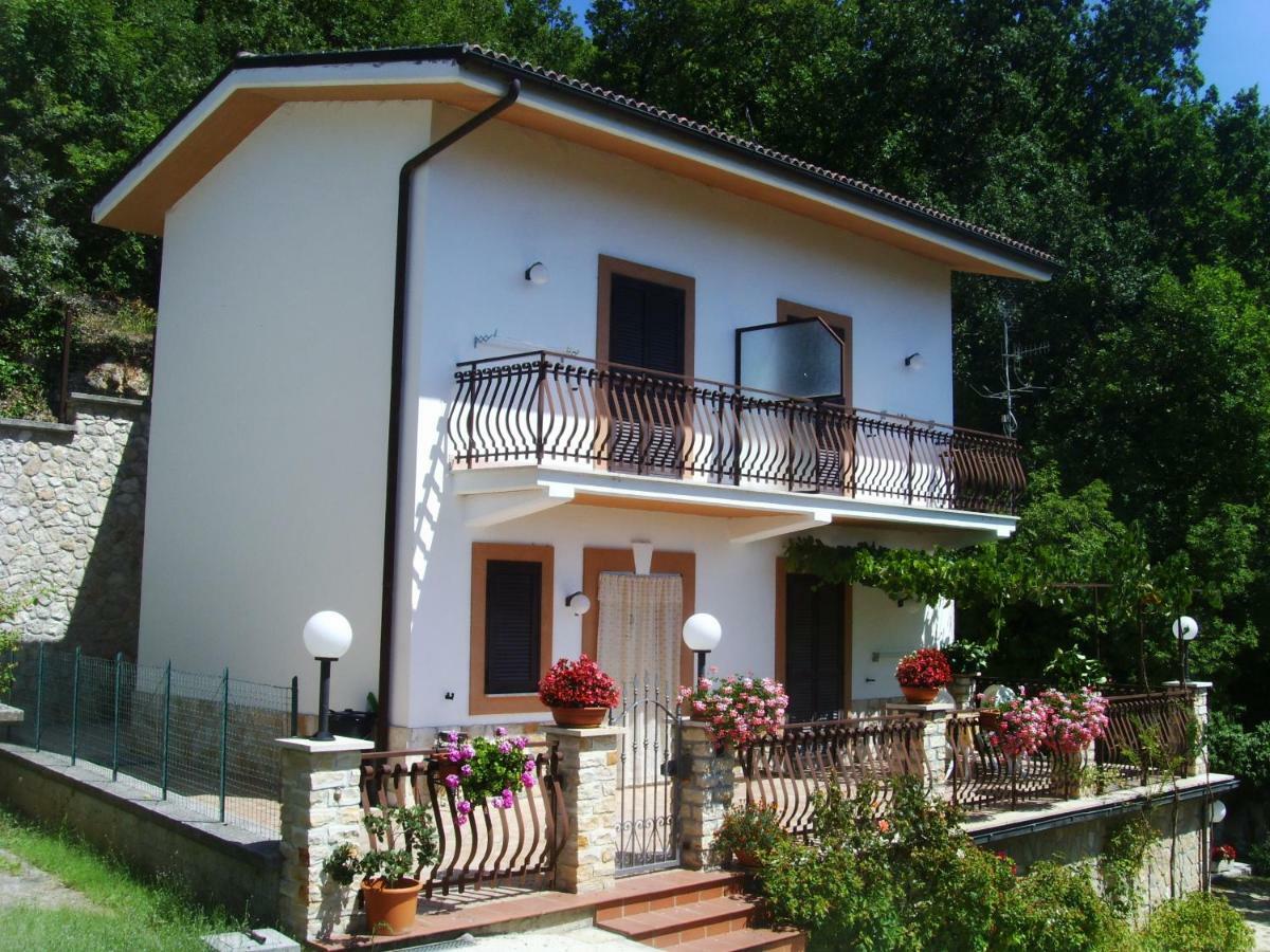 Casa Lieta Bed & Breakfast Субяко Екстериор снимка