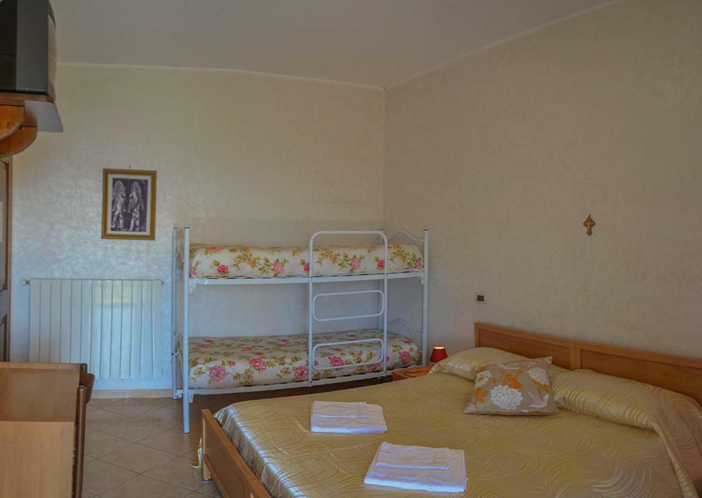 Casa Lieta Bed & Breakfast Субяко Екстериор снимка